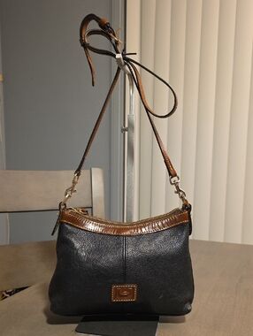 Dooney & Bourke Belvedere Crossbody